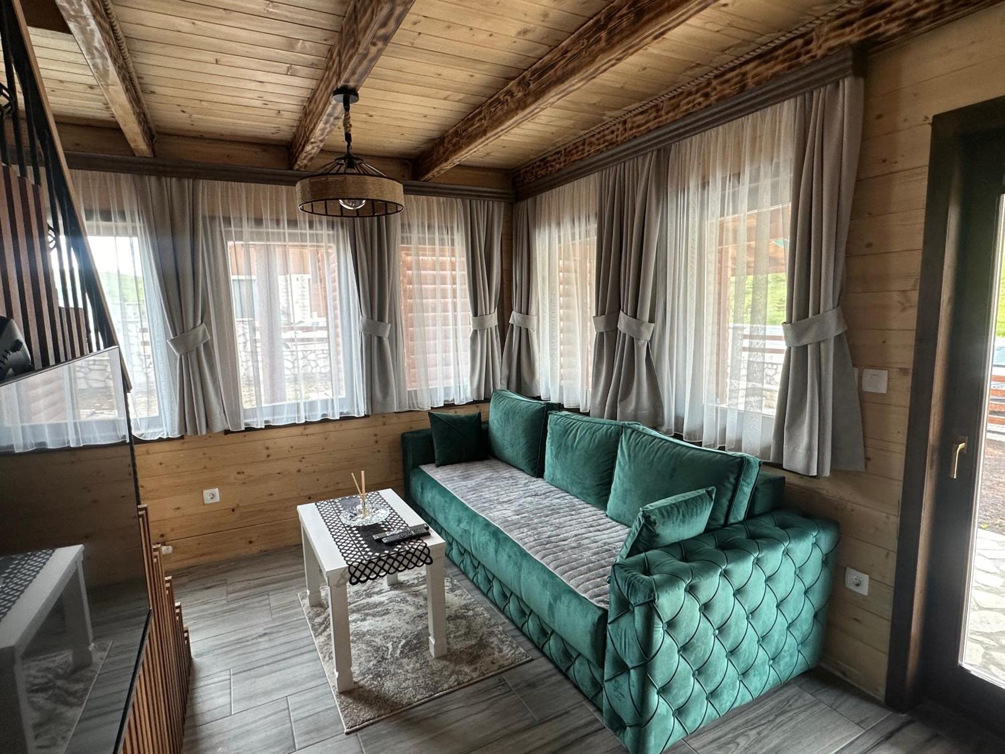 Zagrad Homes In Zabljak Bilik gambar