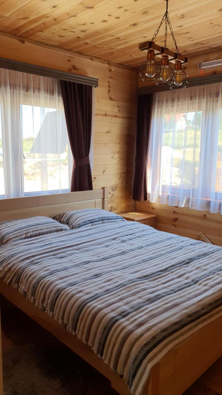 Zagrad Homes In Zabljak Luaran gambar