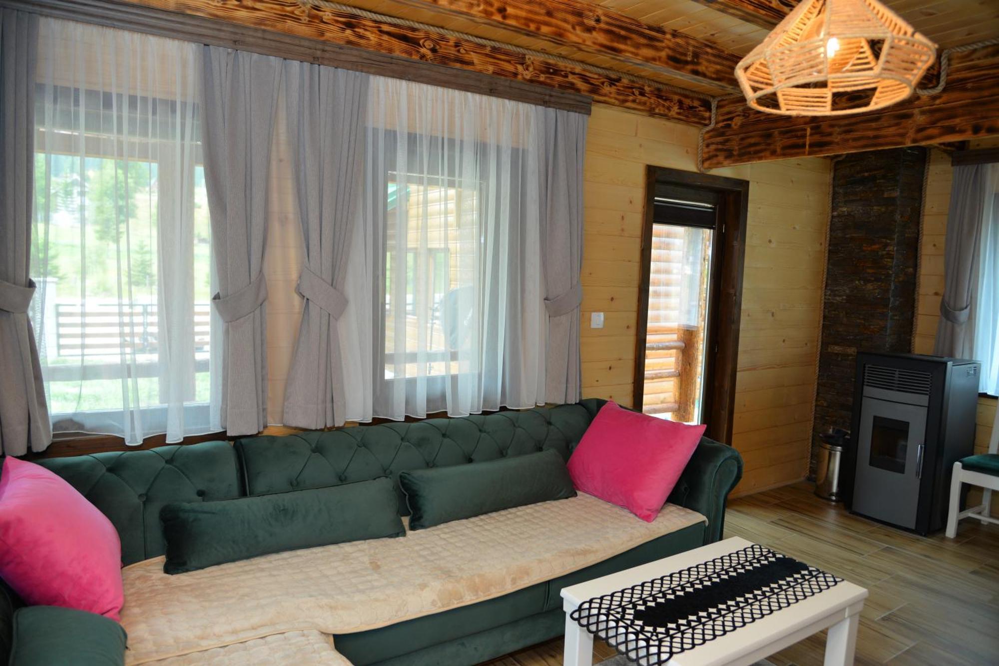 Zagrad Homes In Zabljak Luaran gambar