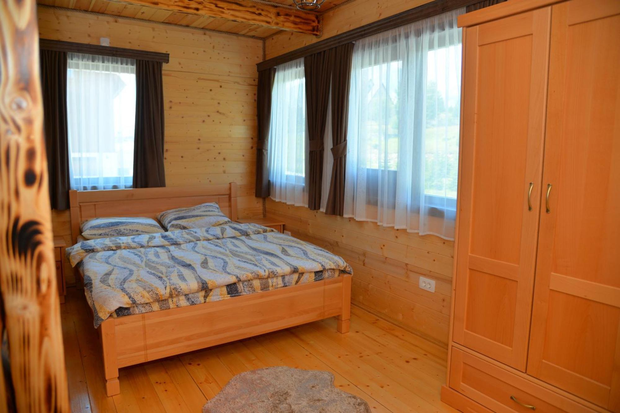 Zagrad Homes In Zabljak Luaran gambar