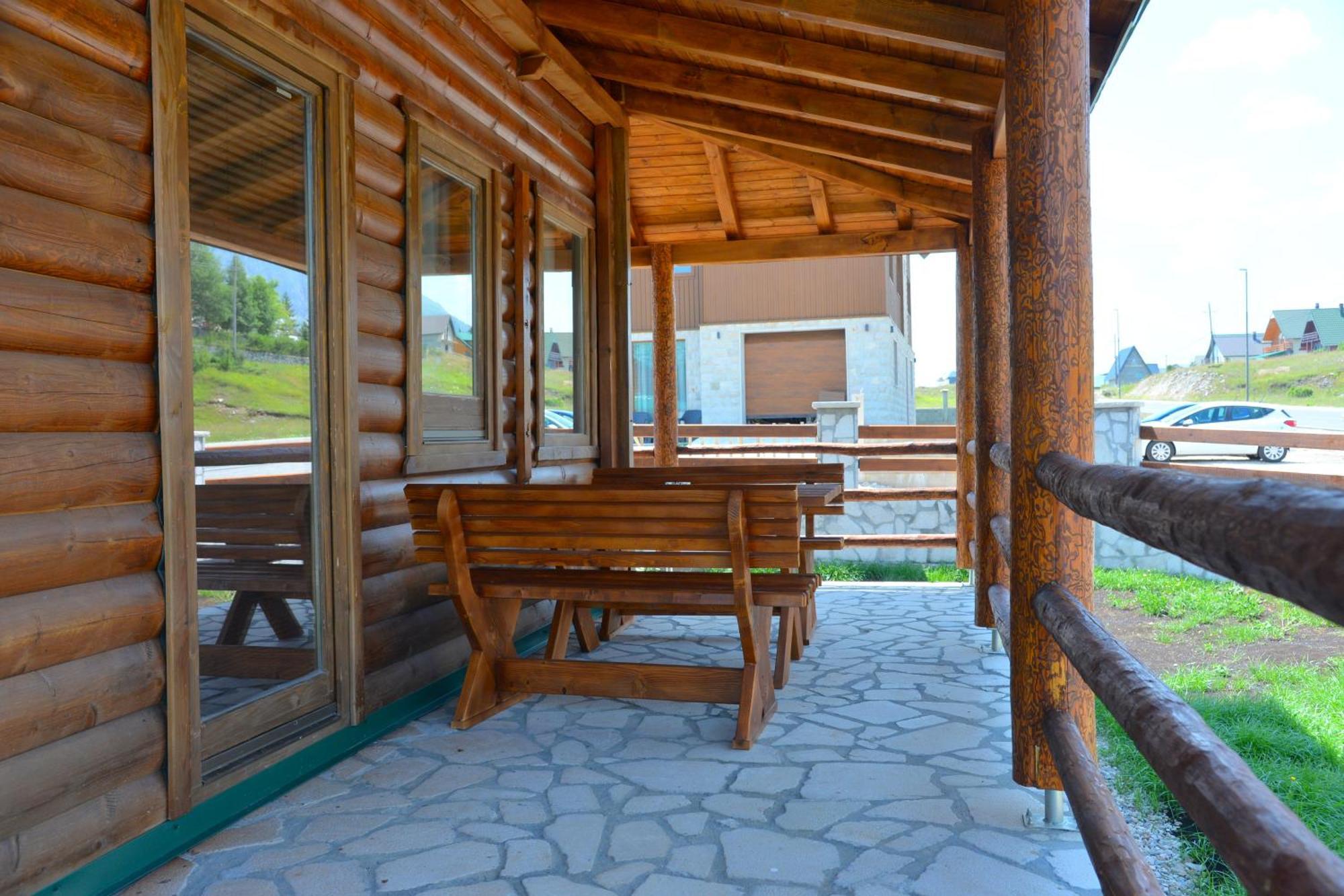 Zagrad Homes In Zabljak Luaran gambar