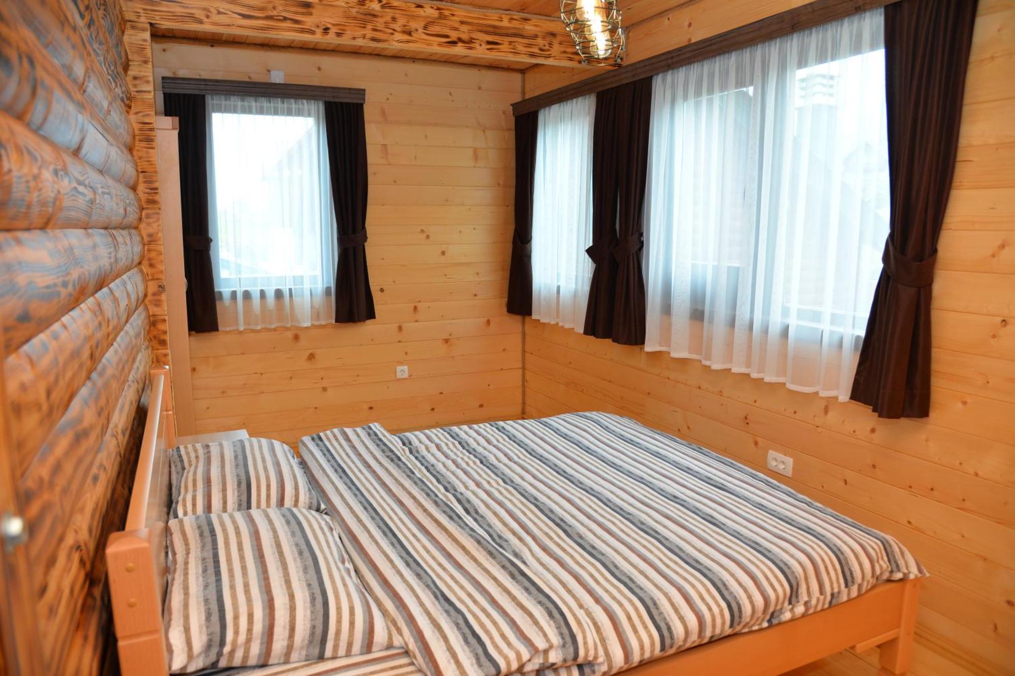 Zagrad Homes In Zabljak Luaran gambar
