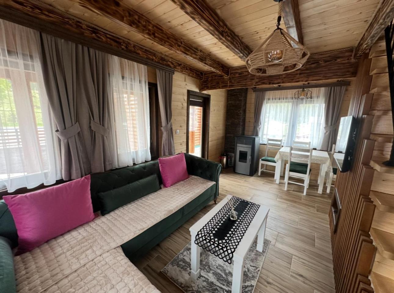 Zagrad Homes In Zabljak Luaran gambar