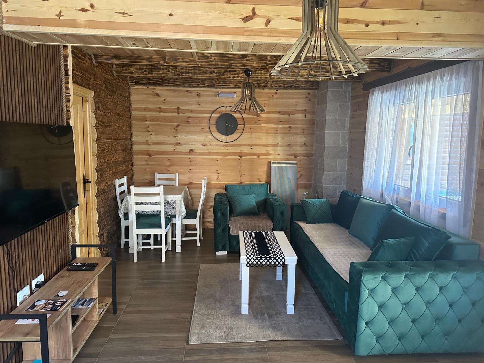 Zagrad Homes In Zabljak Luaran gambar