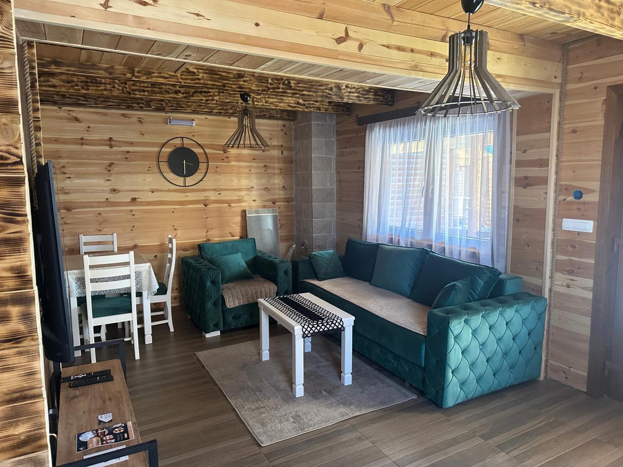 Zagrad Homes In Zabljak Luaran gambar